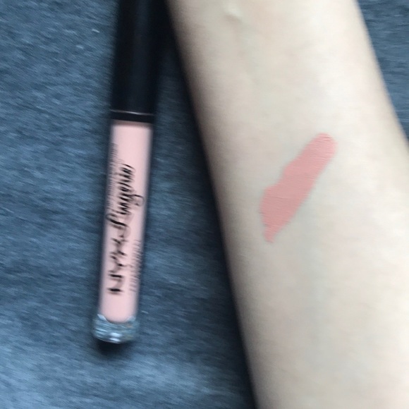 NYX Lingerie liquid lipstick - Picture 2 of 2